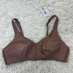 NWT Lululemon Like Nothing Bra *Lace Dusty Bronze / Misty Shell